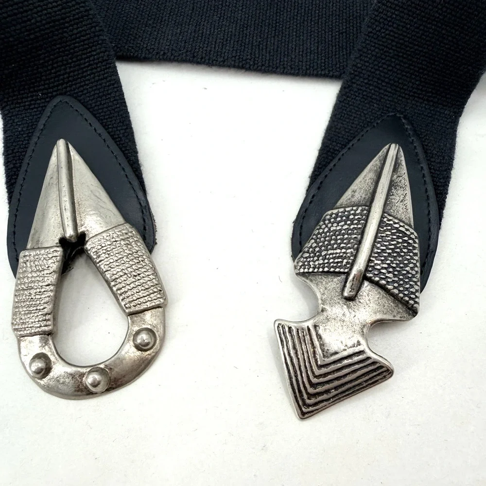 Omega vintage arrowhead